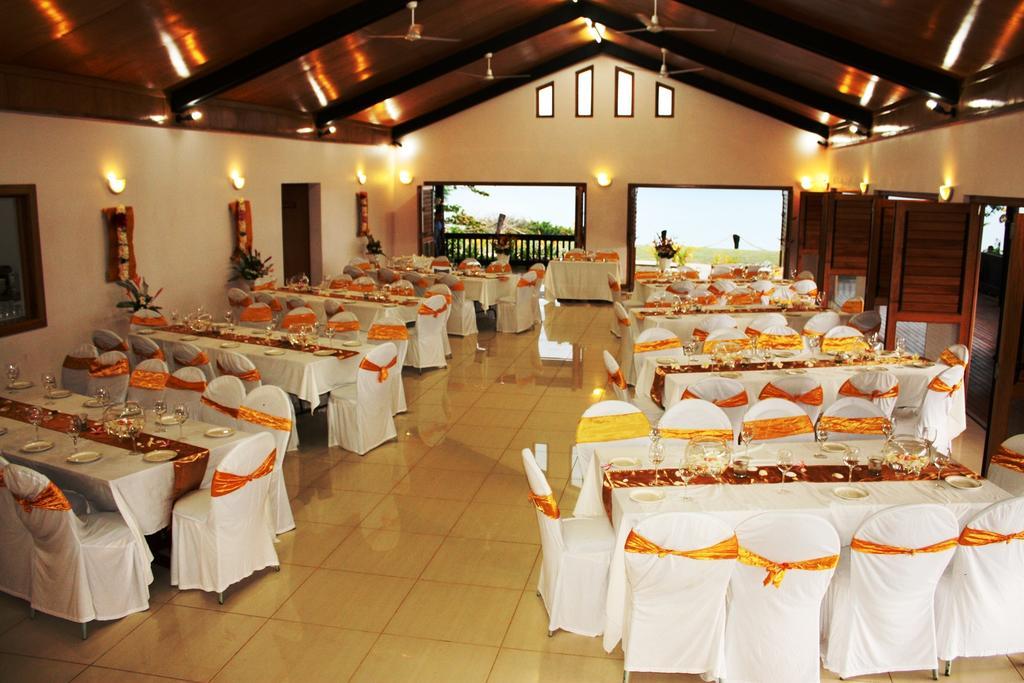 Viseisei Anchorage Beach Resort מראה חיצוני תמונה
