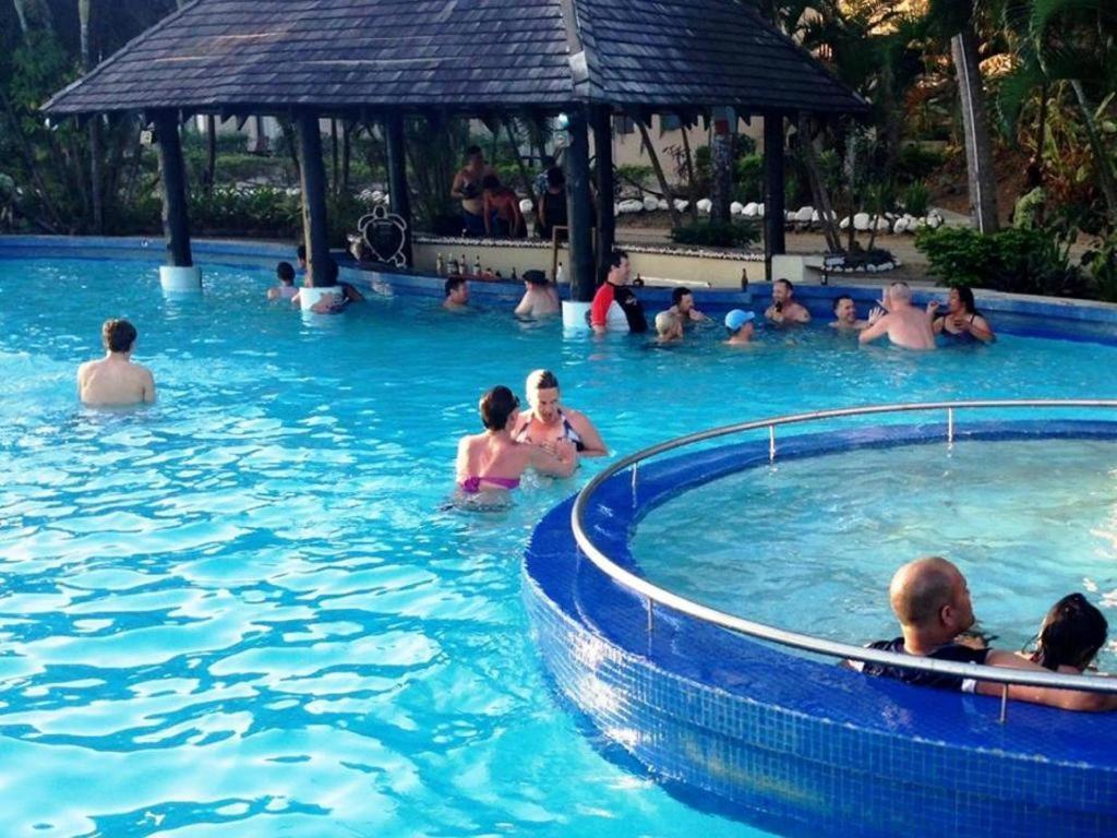 Viseisei Anchorage Beach Resort מראה חיצוני תמונה
